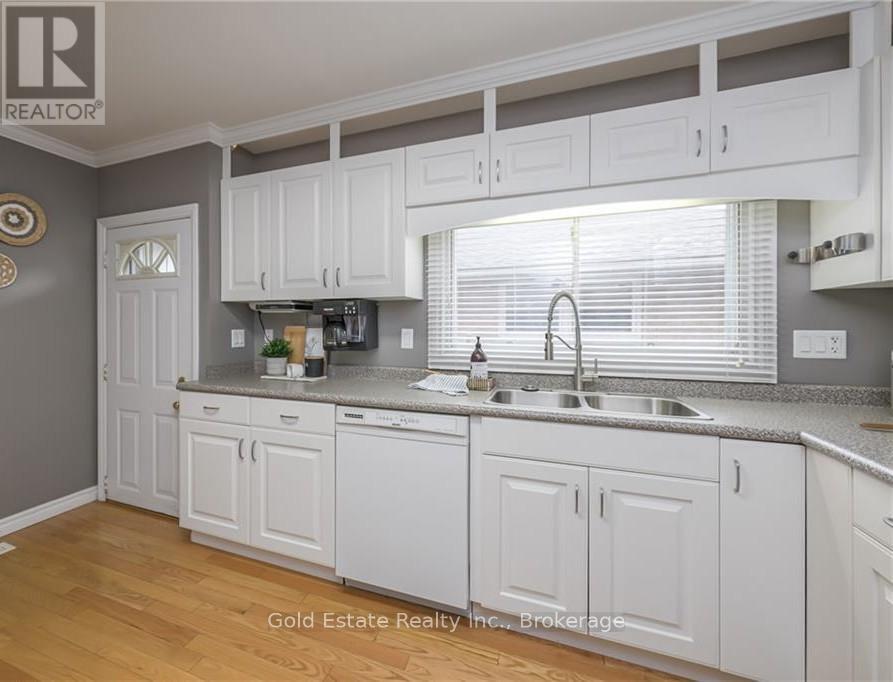 Main Floor - 619 Ross Street, London East, Ontario  N5Y 3V8 - Photo 9 - X12533812