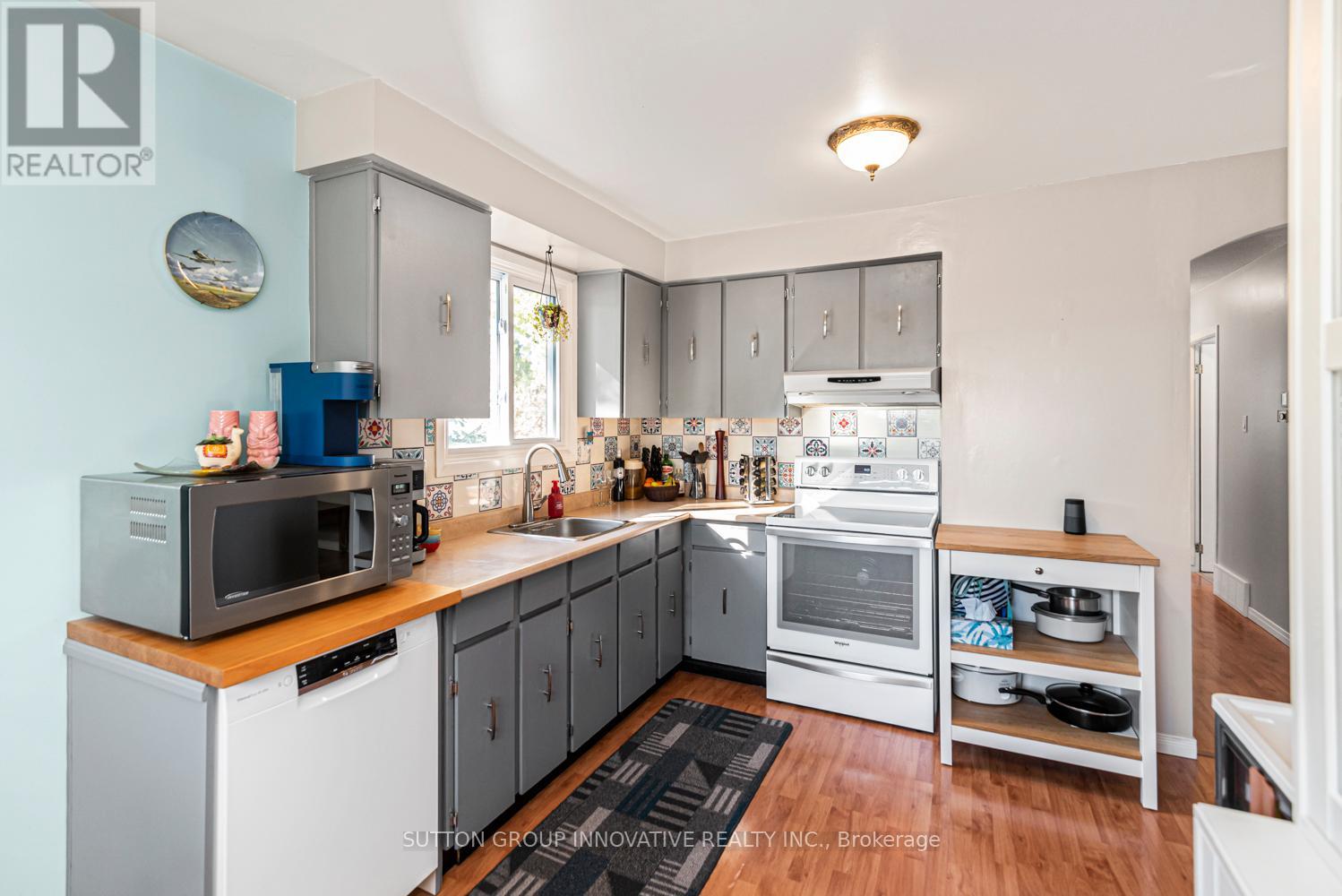 128 Moxley Drive, Hamilton, Ontario  L8T 4R9 - Photo 18 - X12538652