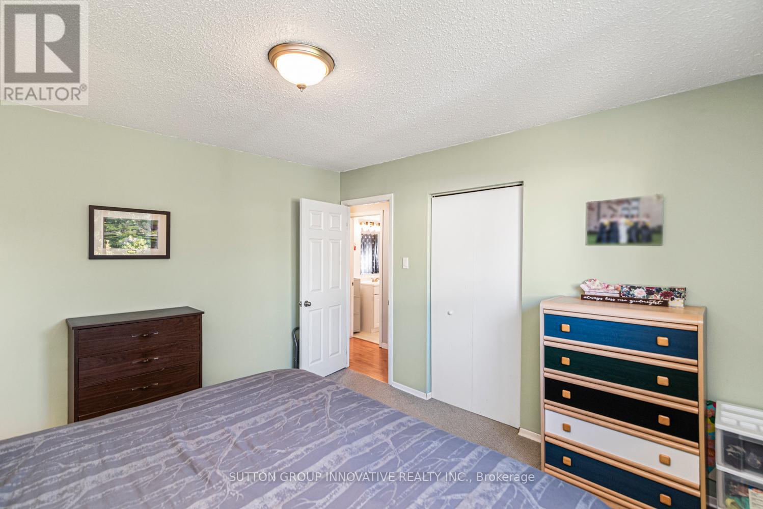 128 Moxley Drive, Hamilton, Ontario  L8T 4R9 - Photo 22 - X12538652