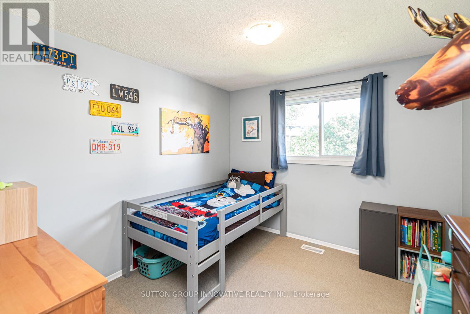 128 Moxley Drive, Hamilton, Ontario  L8T 4R9 - Photo 23 - X12538652