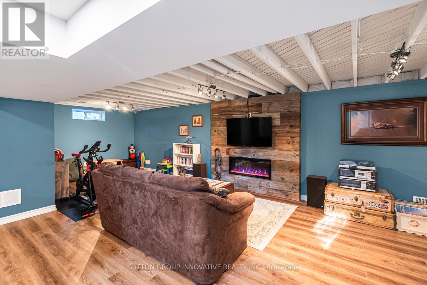 128 Moxley Drive, Hamilton, Ontario  L8T 4R9 - Photo 29 - X12538652