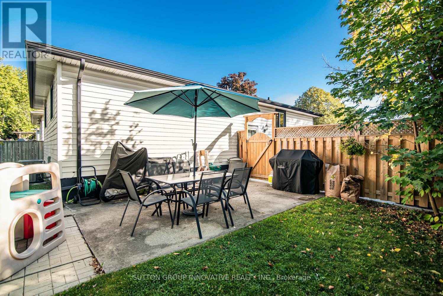 128 Moxley Drive, Hamilton, Ontario  L8T 4R9 - Photo 44 - X12538652