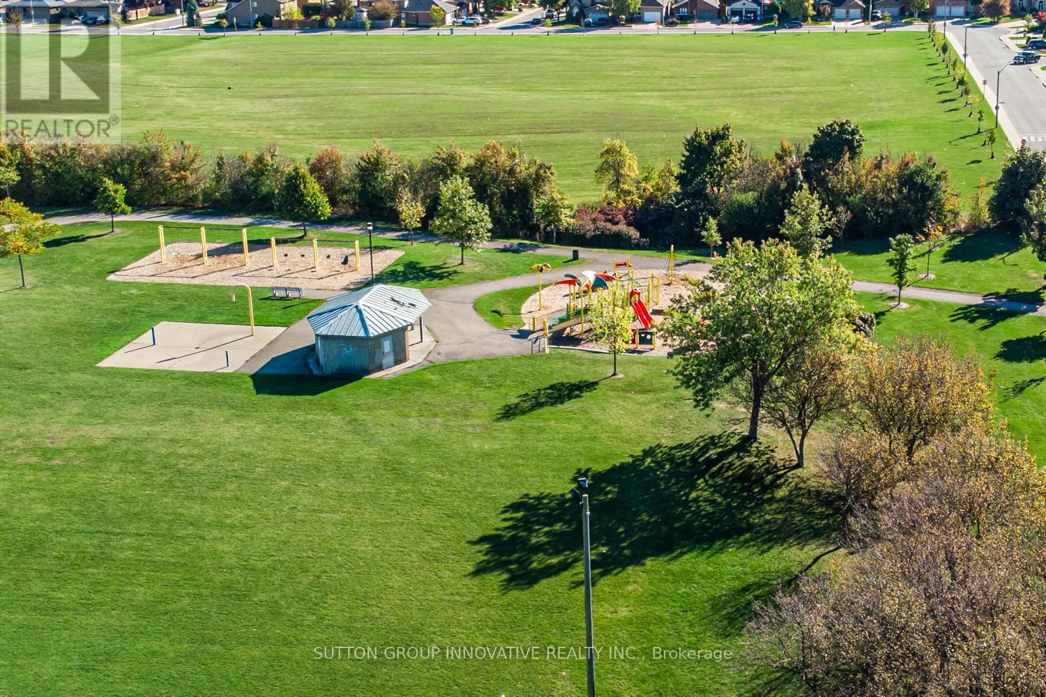 128 Moxley Drive, Hamilton, Ontario  L8T 4R9 - Photo 48 - X12538652