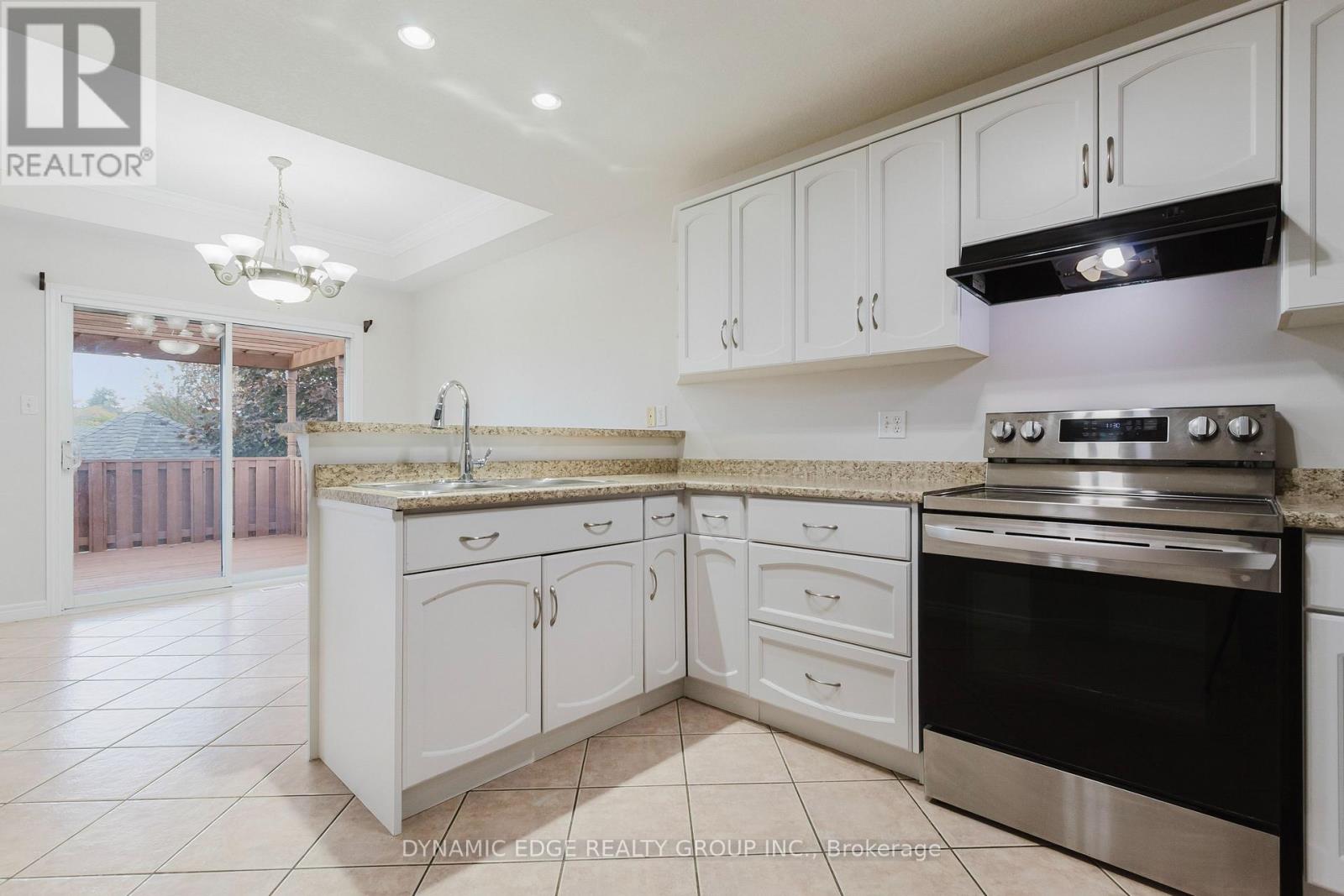 23 Bronwyn Place, Guelph, Ontario  N1K 1X1 - Photo 19 - X12538682