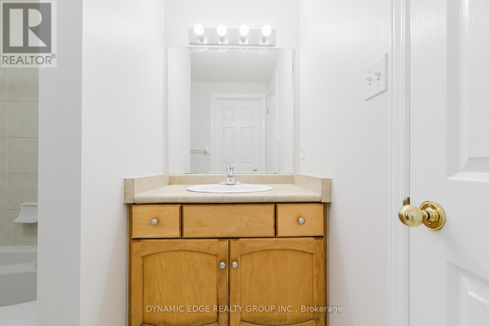 23 Bronwyn Place, Guelph, Ontario  N1K 1X1 - Photo 28 - X12538682