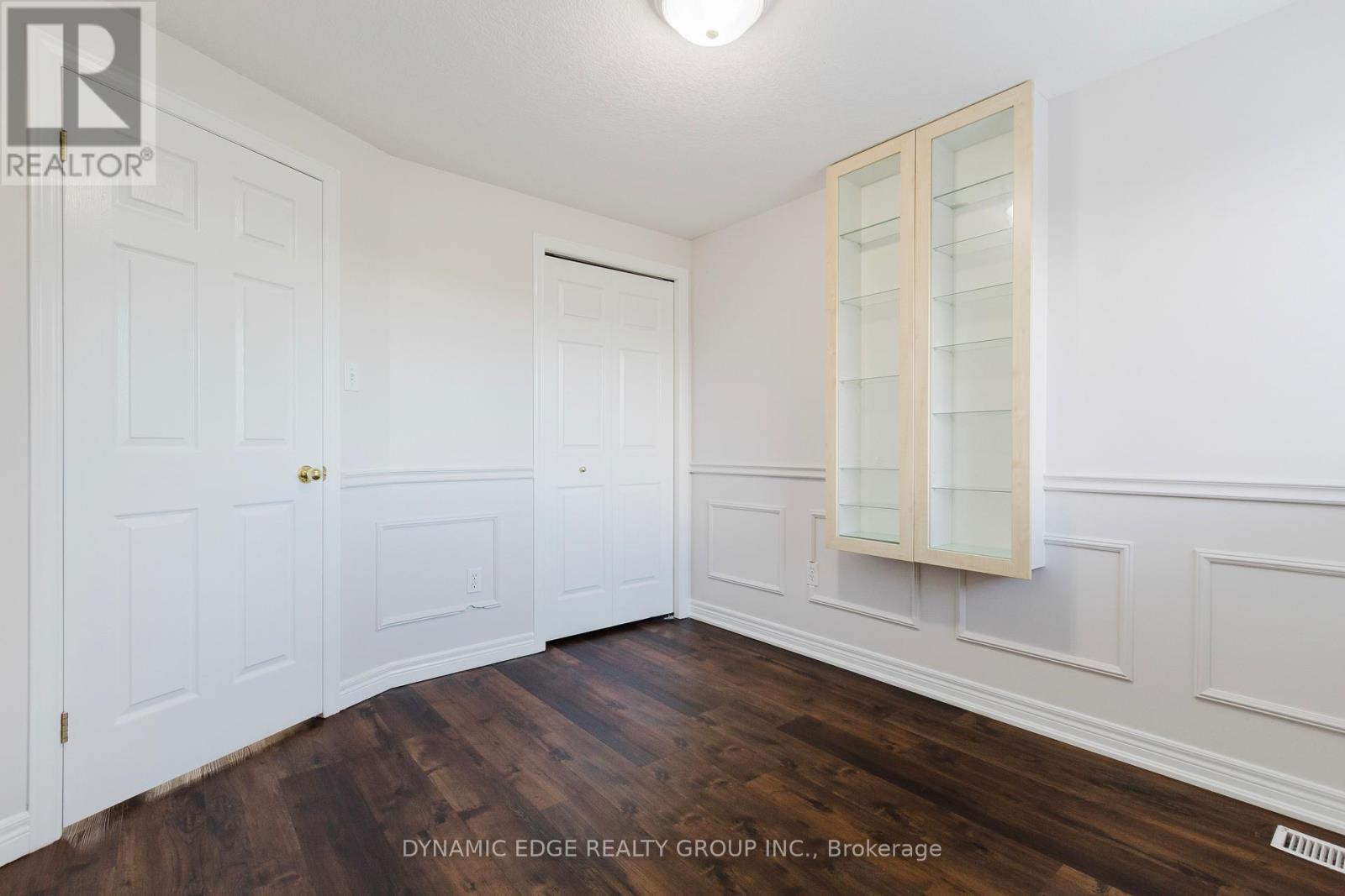 23 Bronwyn Place, Guelph, Ontario  N1K 1X1 - Photo 31 - X12538682