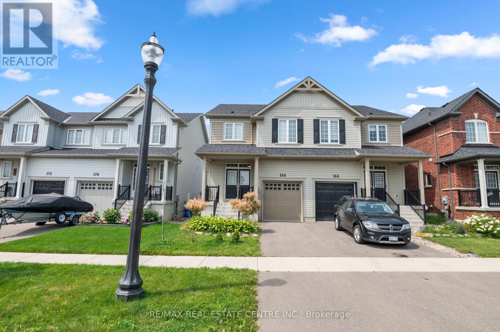 168 Clark Street, Shelburne, Ontario  L9V 3X2 - Photo 3 - X12538702