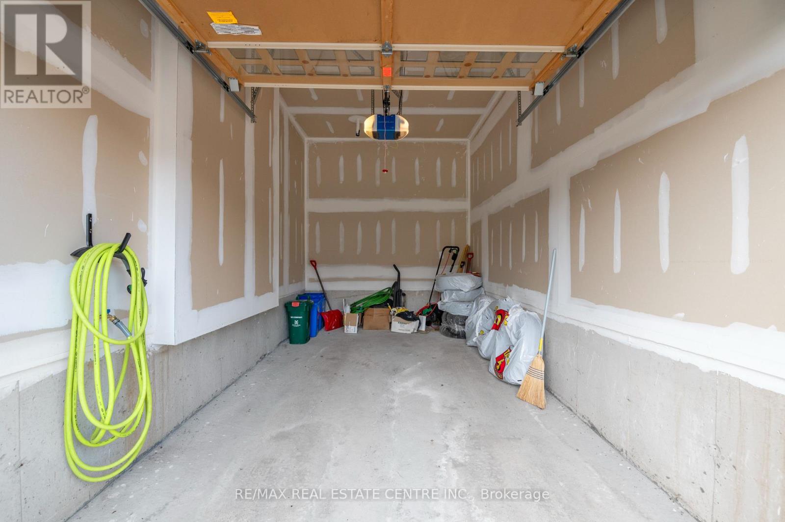 168 Clark Street, Shelburne, Ontario  L9V 3X2 - Photo 6 - X12538702