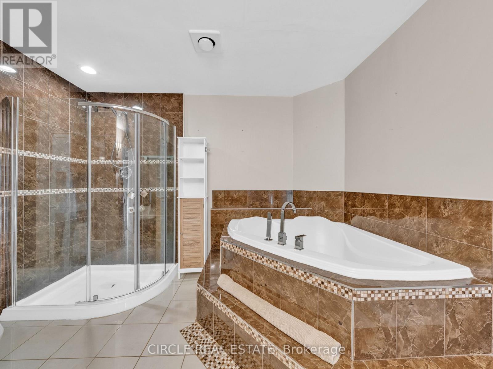 2243 Elsmere Avenue, Windsor, Ontario  N8W 2C7 - Photo 31 - X12538758