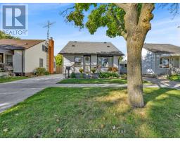 2243 ELSMERE AVENUE, Windsor, Ontario