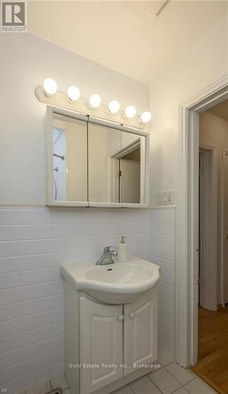 Main Floor - 619 Ross Street, London East, Ontario  N5Y 3V8 - Photo 20 - X12533812