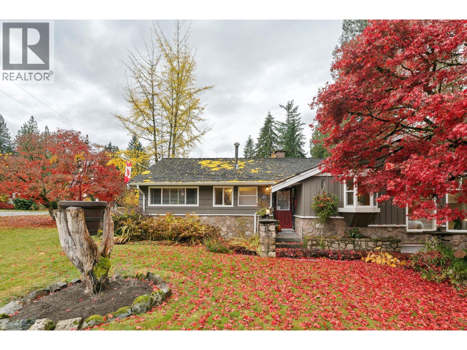 1501 MARINE CRESCENT, Coquitlam, British Columbia