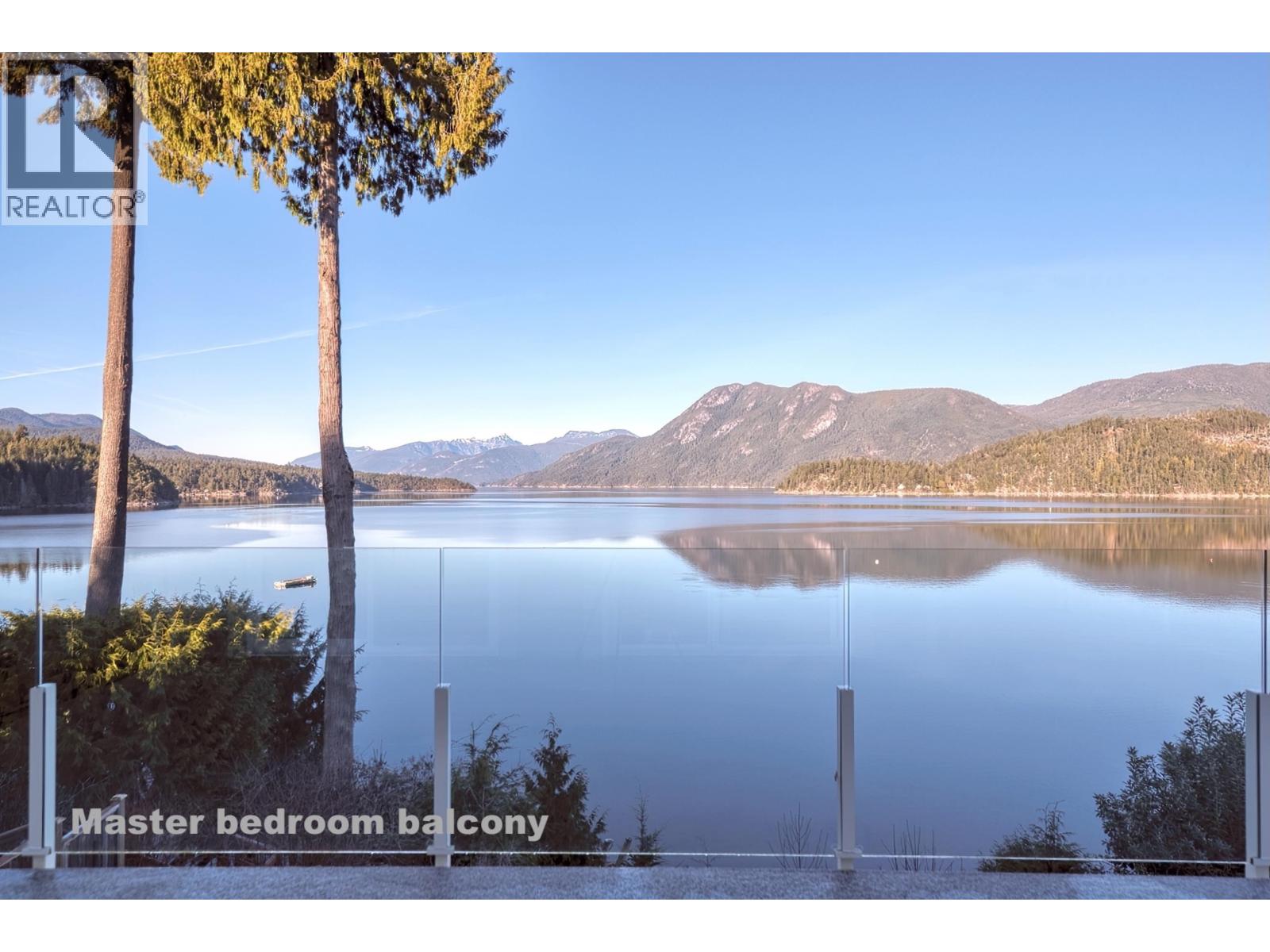 6560 N Gale Avenue, Sechelt, British Columbia  V7Z 0L1 - Photo 19 - R3066808