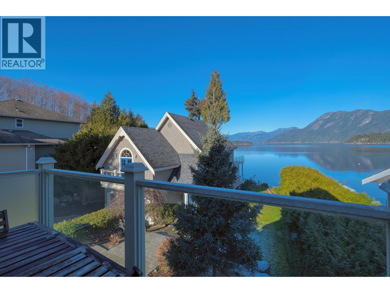 6560 N Gale Avenue, Sechelt, British Columbia  V7Z 0L1 - Photo 35 - R3066808