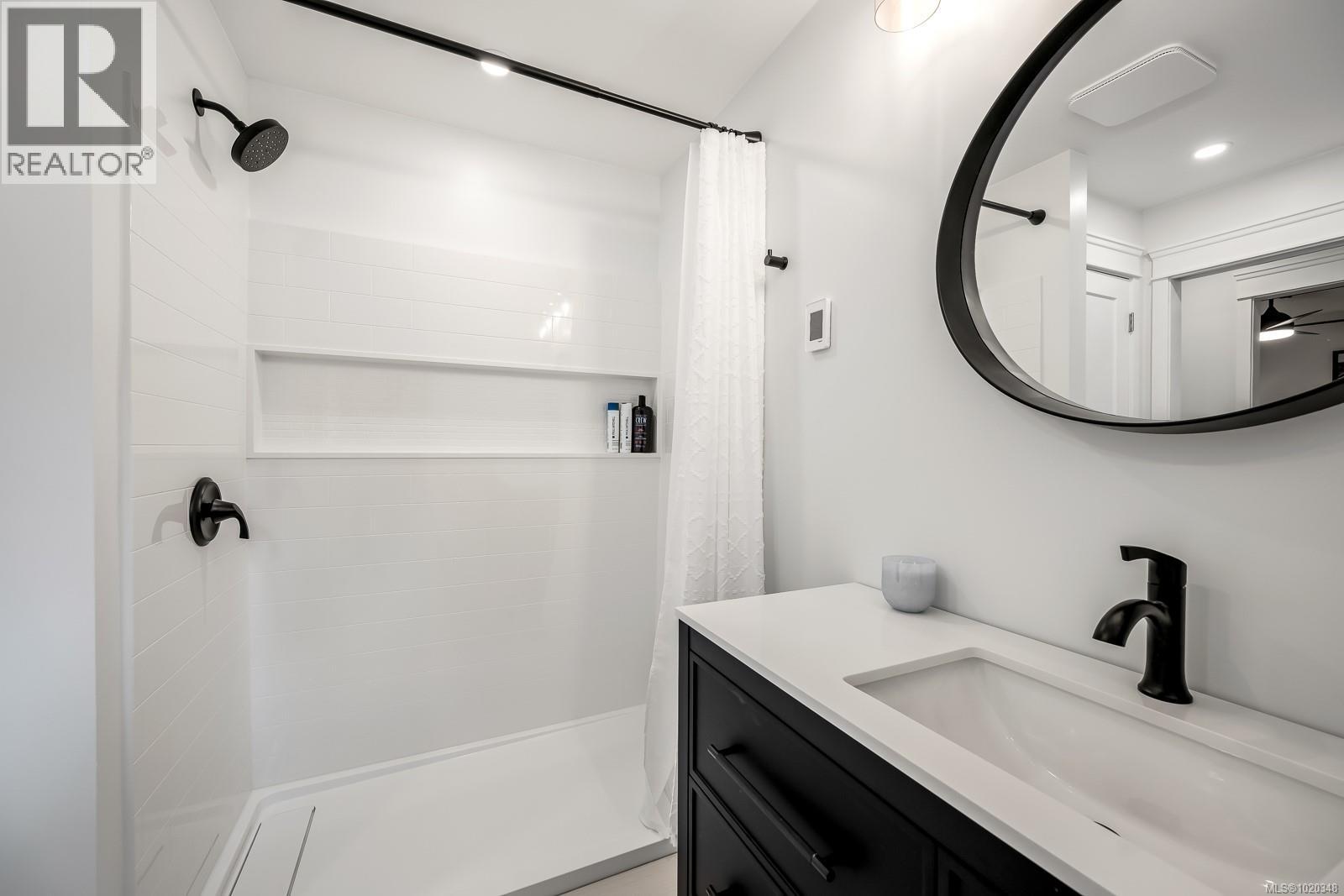 6508 Mystery Beach Rd, Fanny Bay, British Columbia  V0R 1W0 - Photo 22 - 1020348