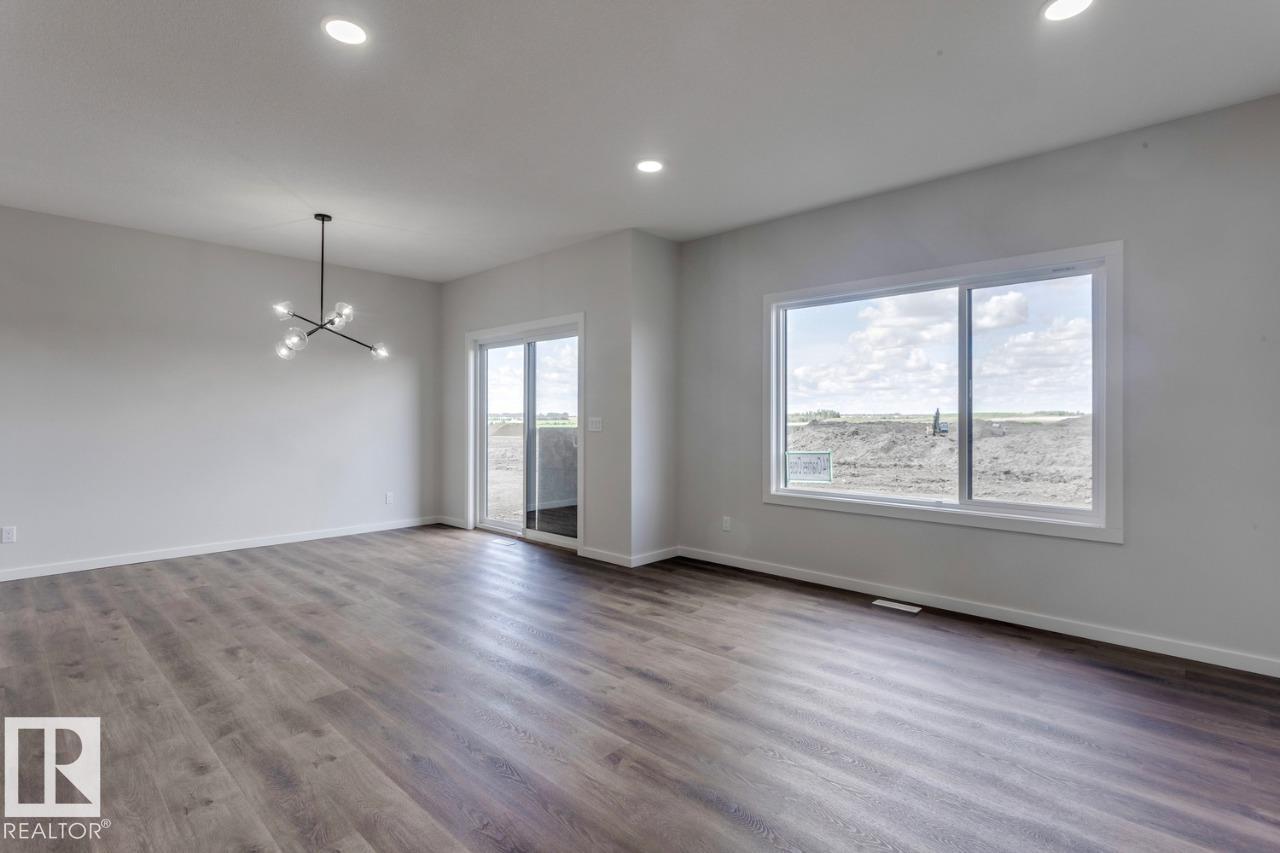 14 Chartres Cl, St. Albert, Alberta  T8N 6A9 - Photo 14 - E4465501