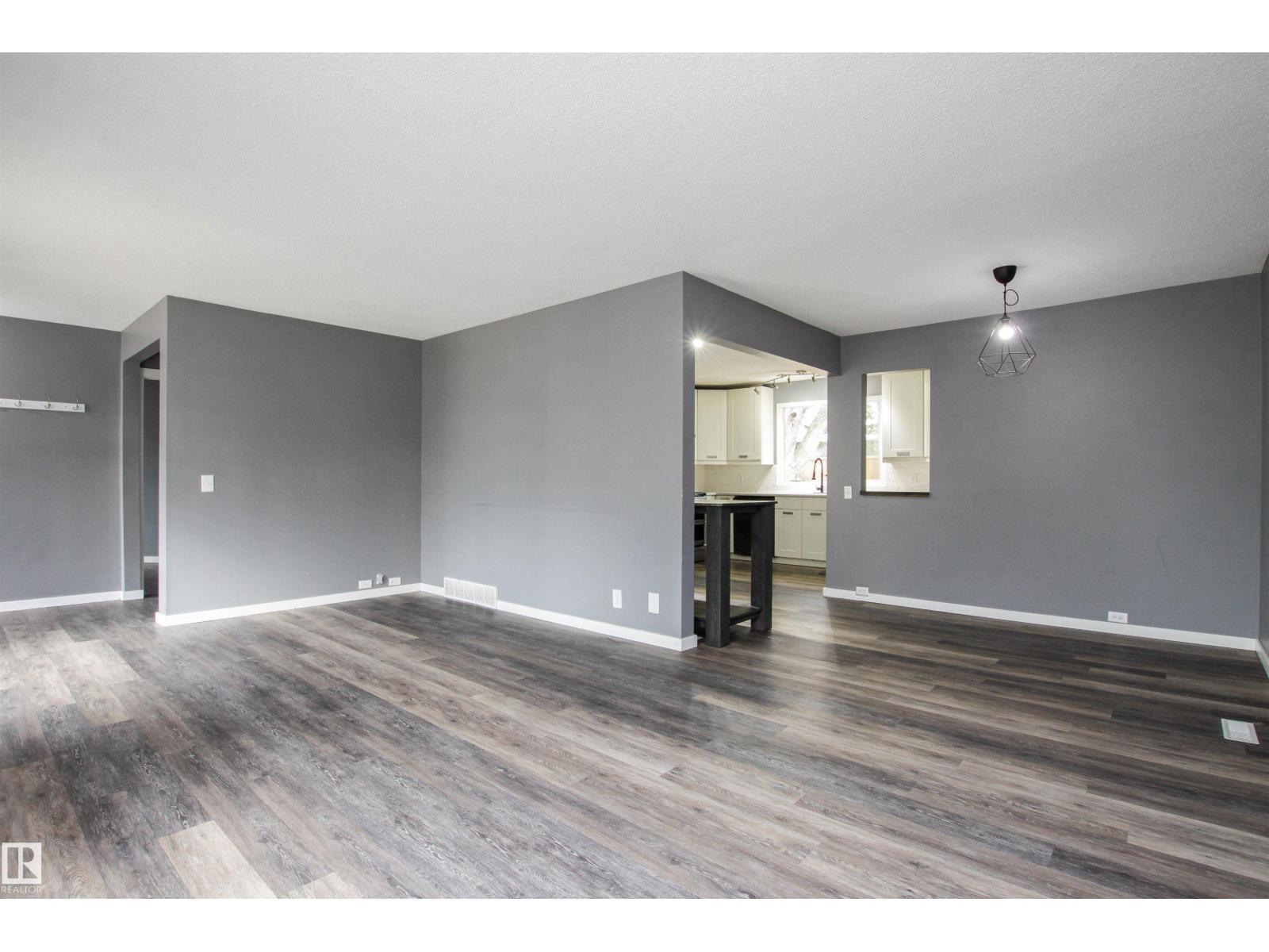 6 Market St, Sherwood Park, Alberta  T8A 0T6 - Photo 9 - E4465502