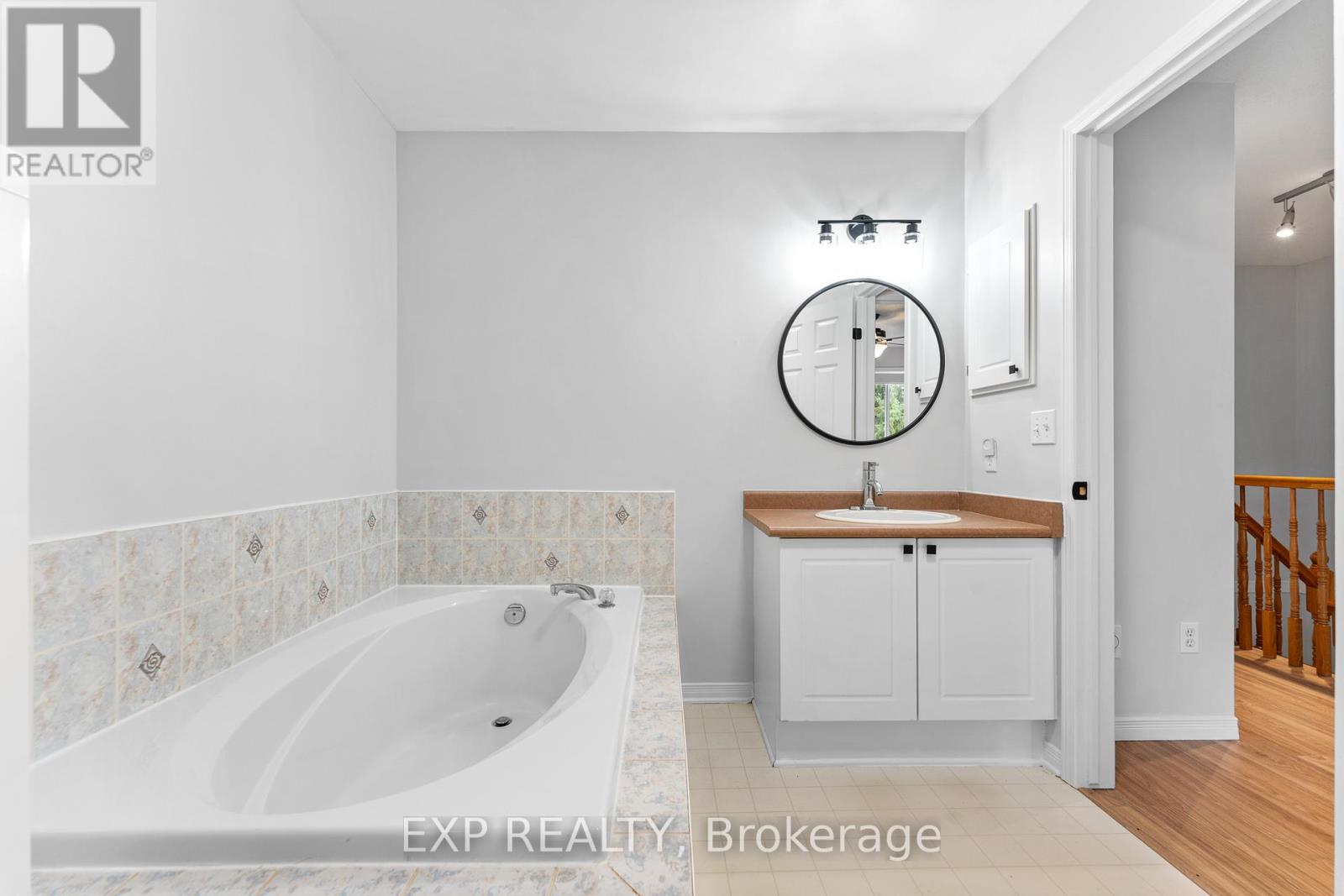 14 Drumso Street, Ottawa, Ontario  K1T 3Y2 - Photo 20 - X12423212