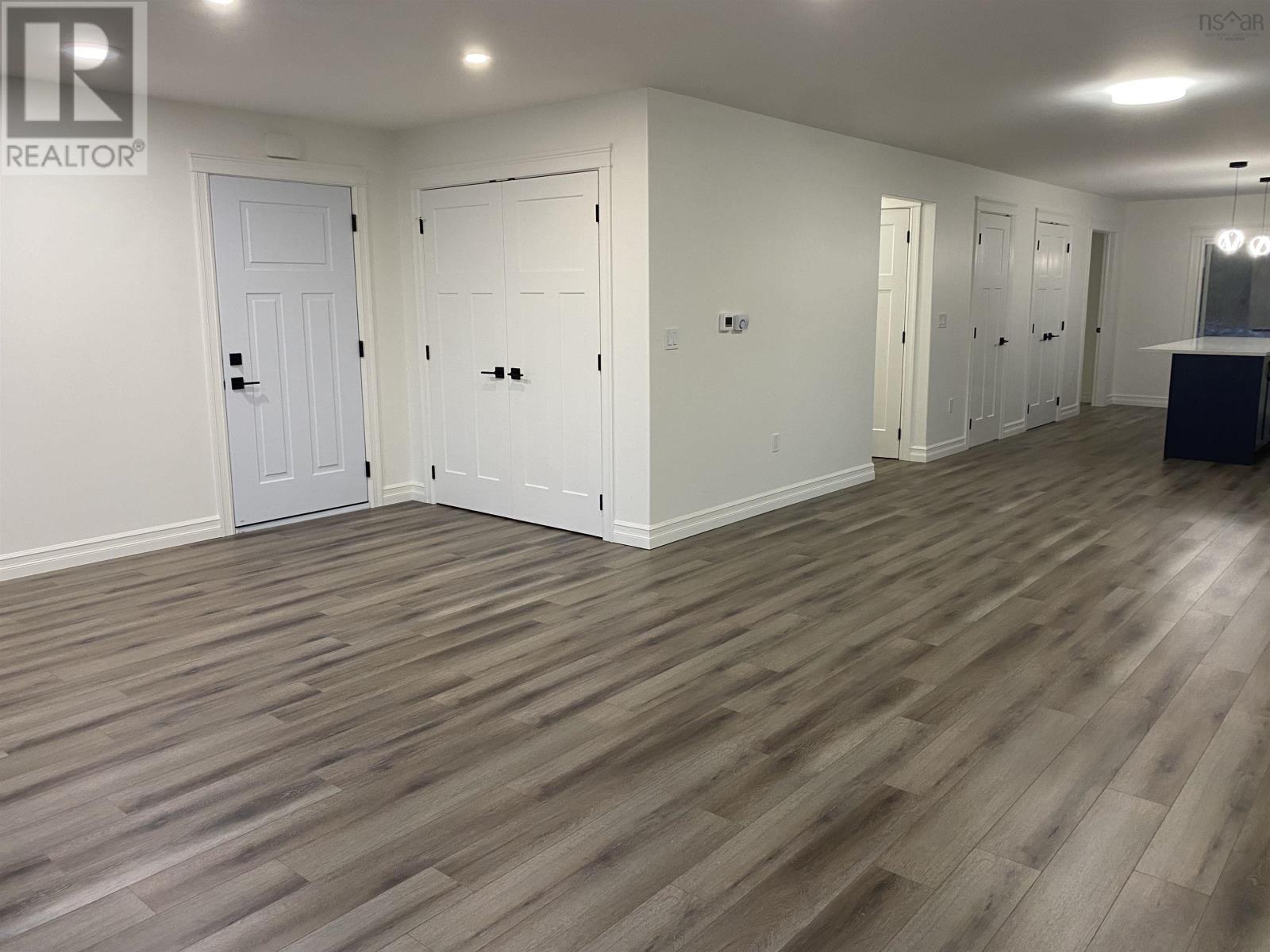 534 Glen Allan Drive, Bridgewater, Nova Scotia  B4V 0A8 - Photo 2 - 202527758