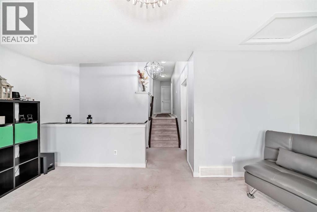 165 Hillcrest Drive Sw, Airdrie, Alberta  T4B 0Y8 - Photo 21 - A2263915