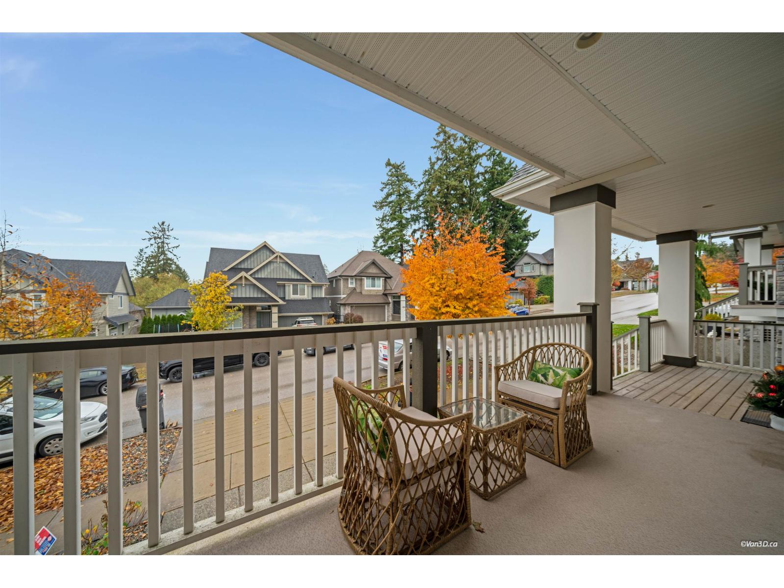 16076 28a Avenue, Surrey, British Columbia  V3Z 3Y6 - Photo 4 - R3066149