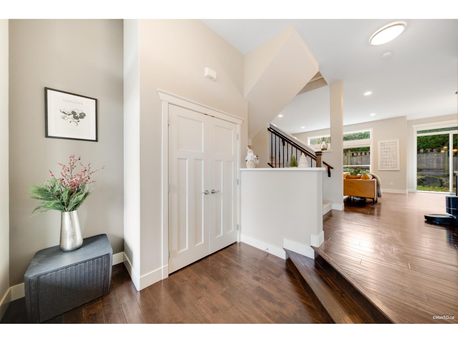 16076 28a Avenue, Surrey, British Columbia  V3Z 3Y6 - Photo 5 - R3066149