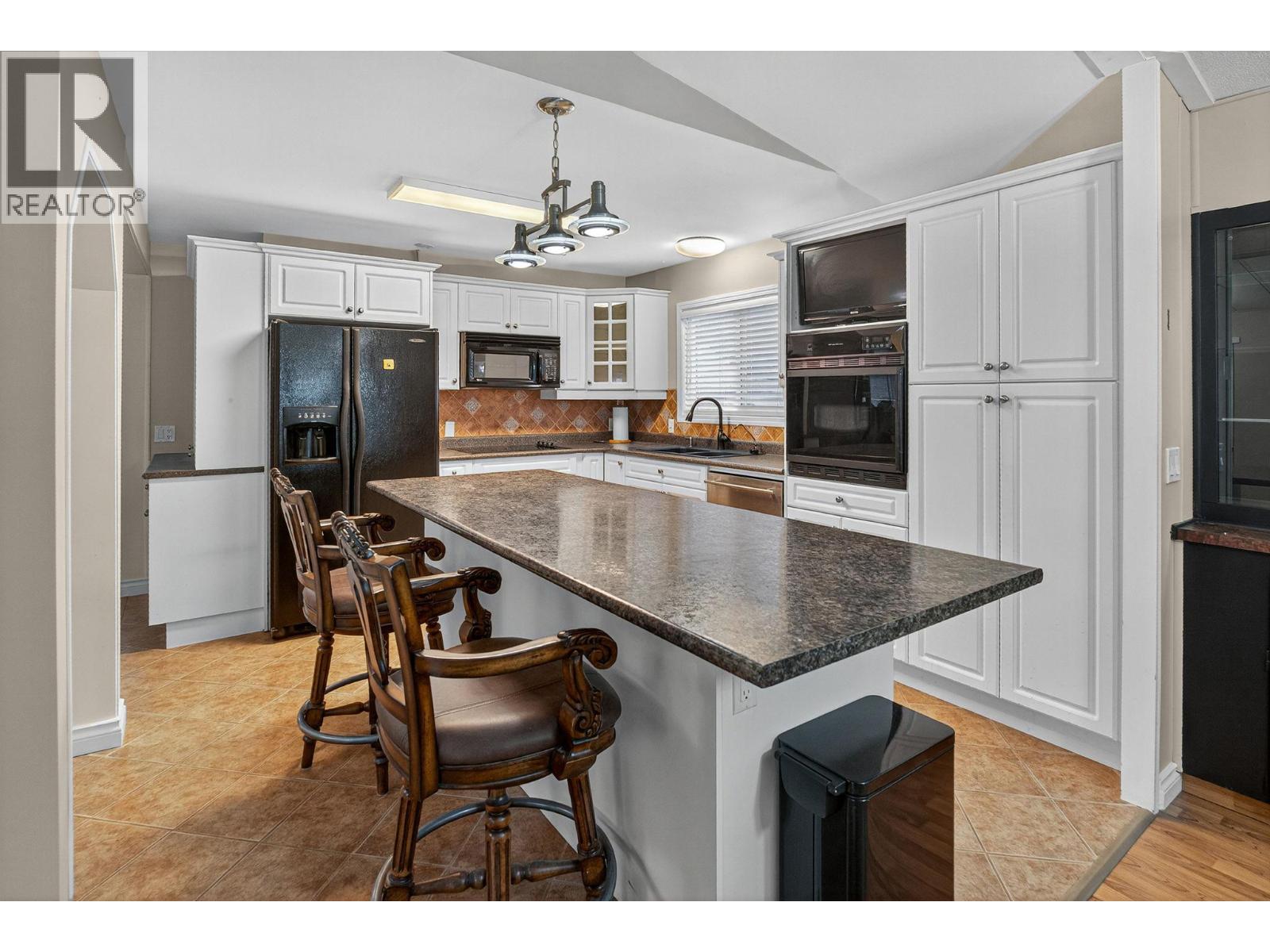 1999 97 Highway S Unit# 241, West Kelowna, British Columbia V1Z 1B2 - Photo 11 - 10368992