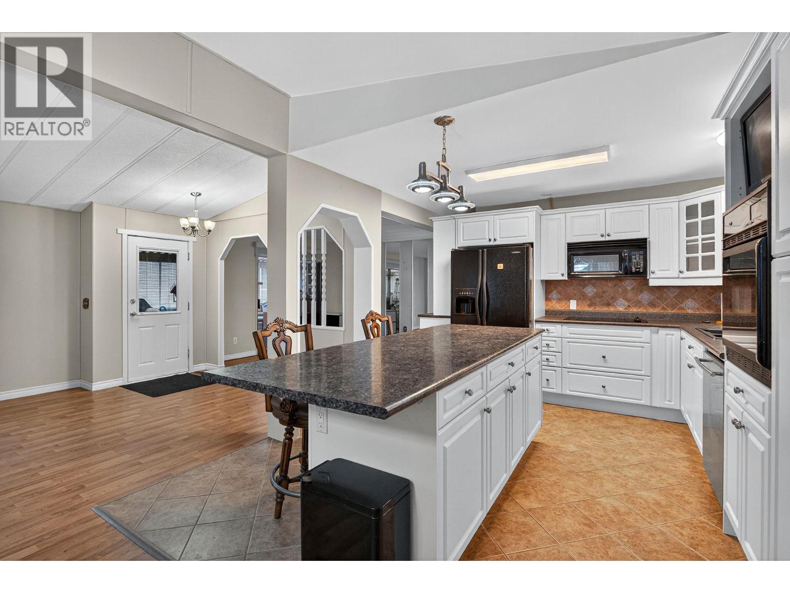 1999 97 Highway S Unit# 241, West Kelowna, British Columbia V1Z 1B2 - Photo 14 - 10368992