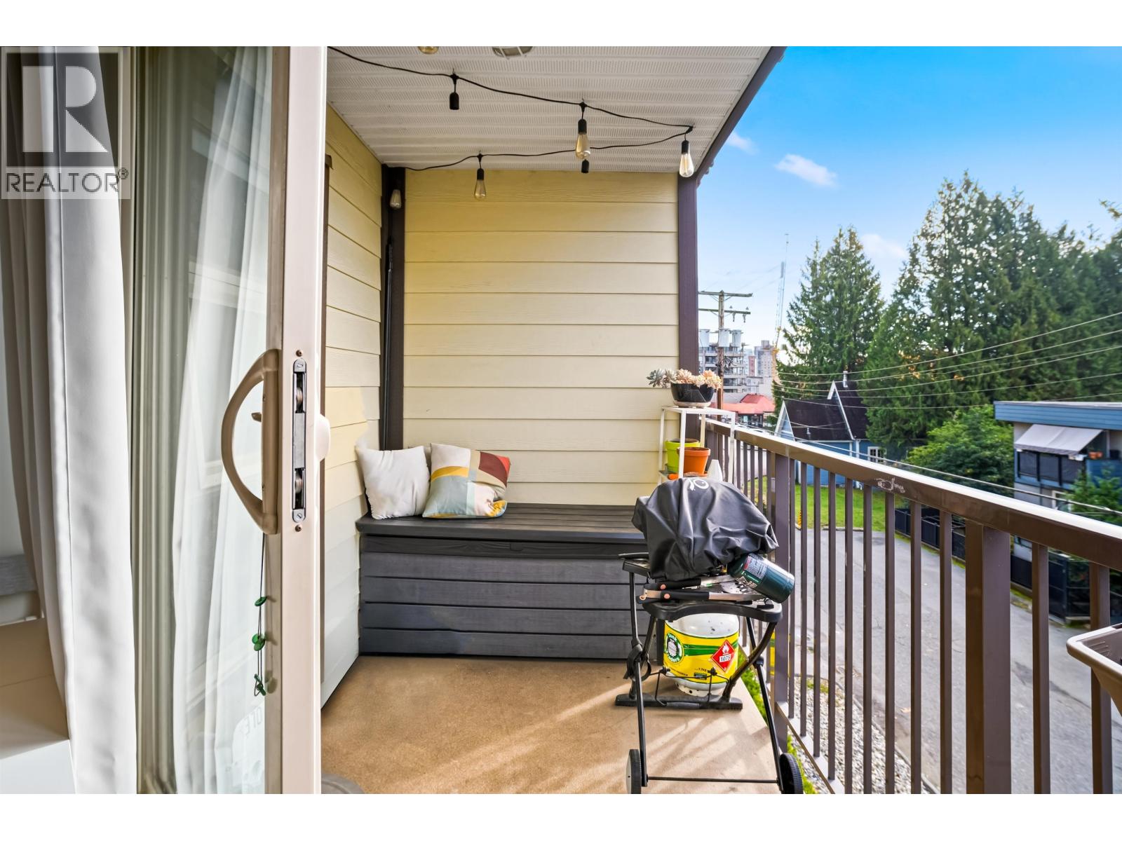 205 235 W 4th Street, North Vancouver, British Columbia V7M 1H8 - Photo 14 - R3066485