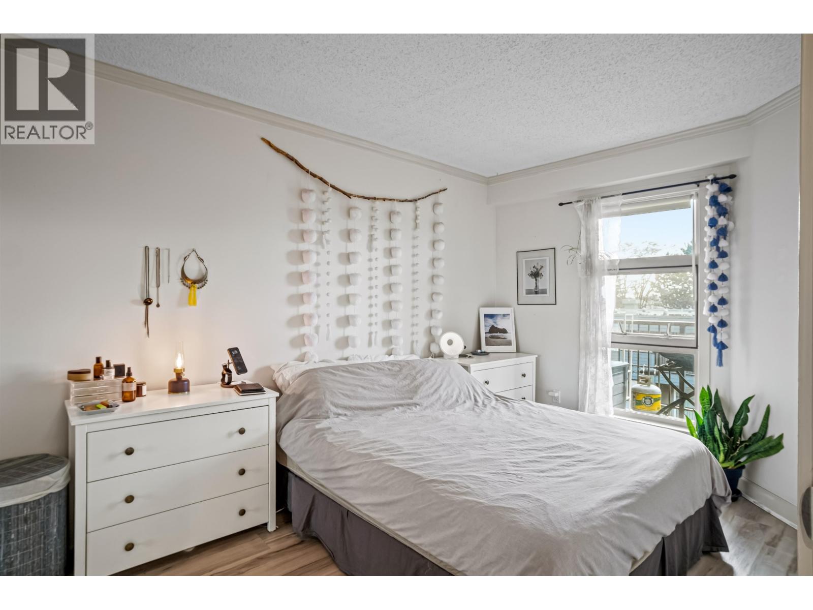 205 235 W 4th Street, North Vancouver, British Columbia V7M 1H8 - Photo 10 - R3066485