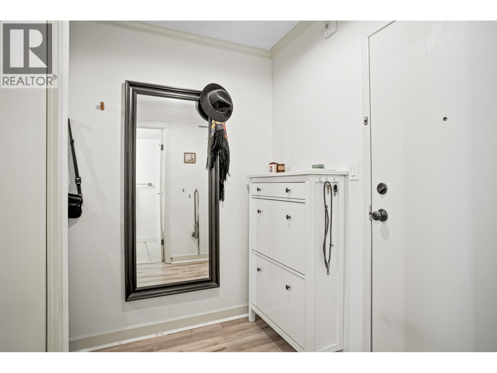 205 235 W 4th Street, North Vancouver, British Columbia V7M 1H8 - Photo 13 - R3066485