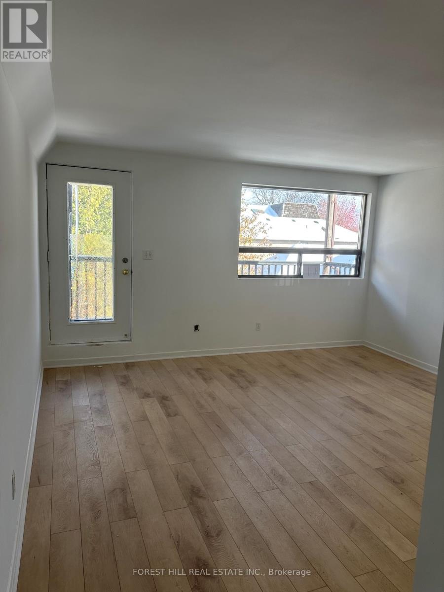 101 - 1899 Avenue Road, Toronto, Ontario  M5M 3Z9 - Photo 4 - C12538886