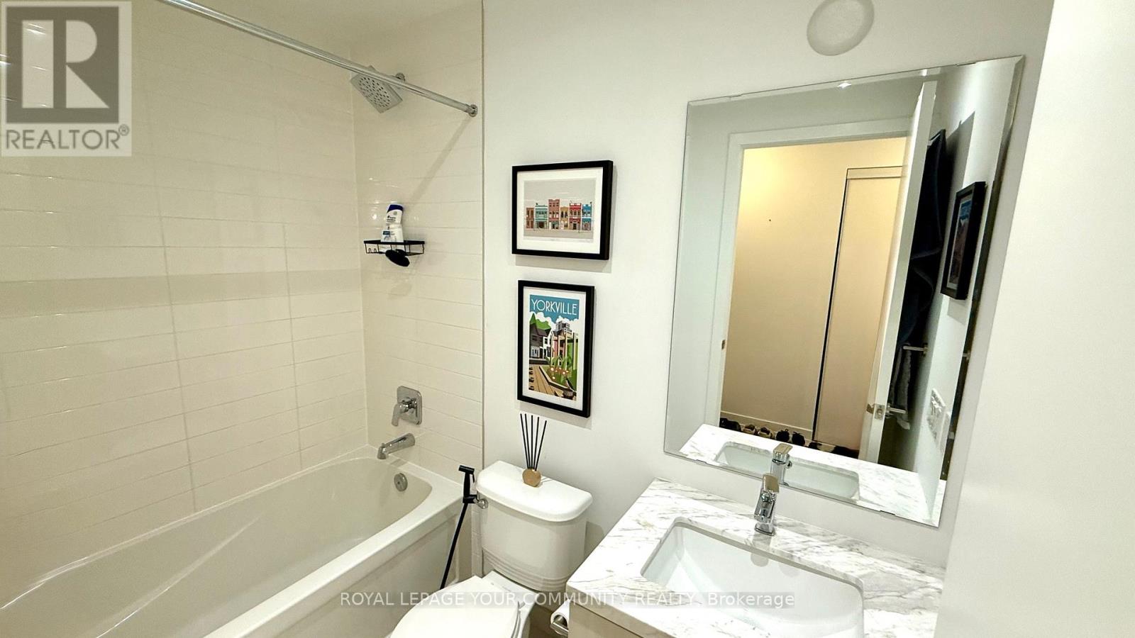 1806 - 501 St. Clair Avenue W, Toronto, Ontario  M5P 0A2 - Photo 17 - C12538914