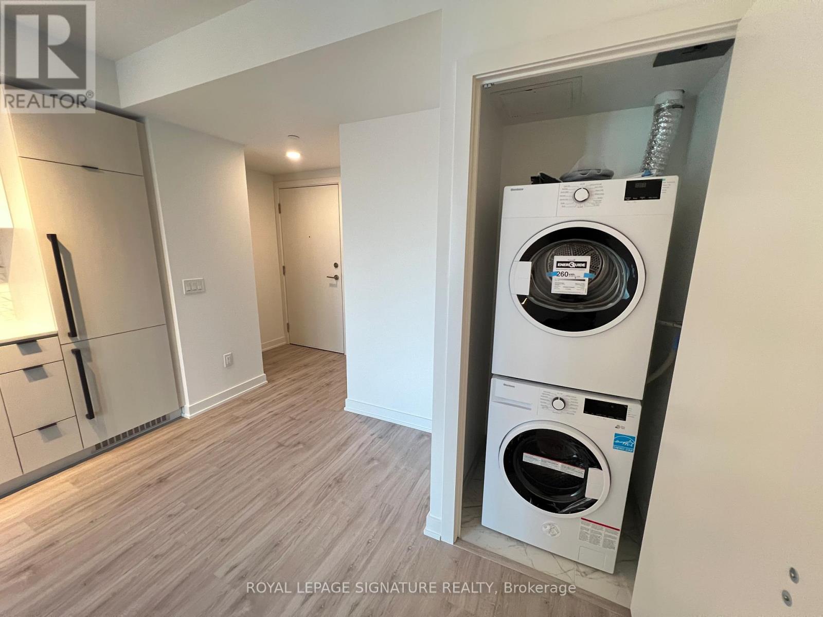 2001 - 252 Church Street, Toronto, Ontario  M5B 0E6 - Photo 6 - C12538922