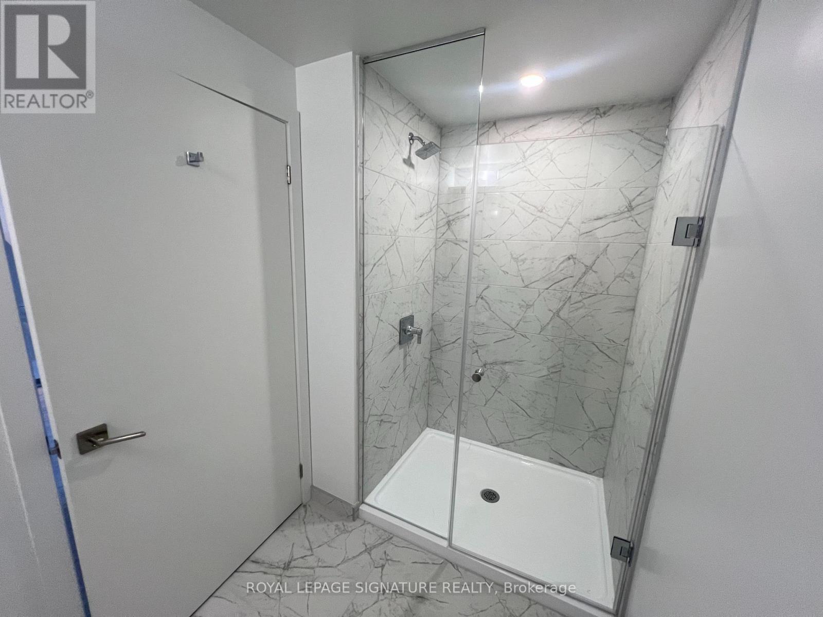 2001 - 252 Church Street, Toronto, Ontario  M5B 0E6 - Photo 9 - C12538922