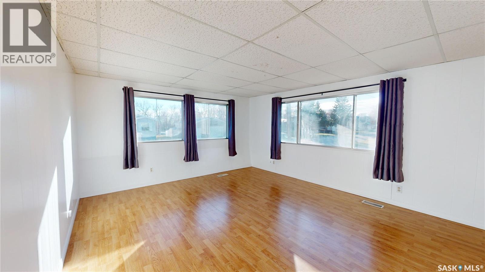 211 Railway Avenue, Wawota, Saskatchewan  S0G 5A0 - Photo 14 - SK023863