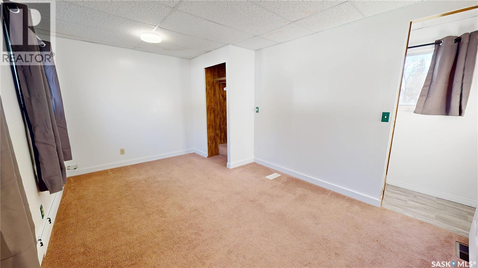 211 Railway Avenue, Wawota, Saskatchewan  S0G 5A0 - Photo 20 - SK023863