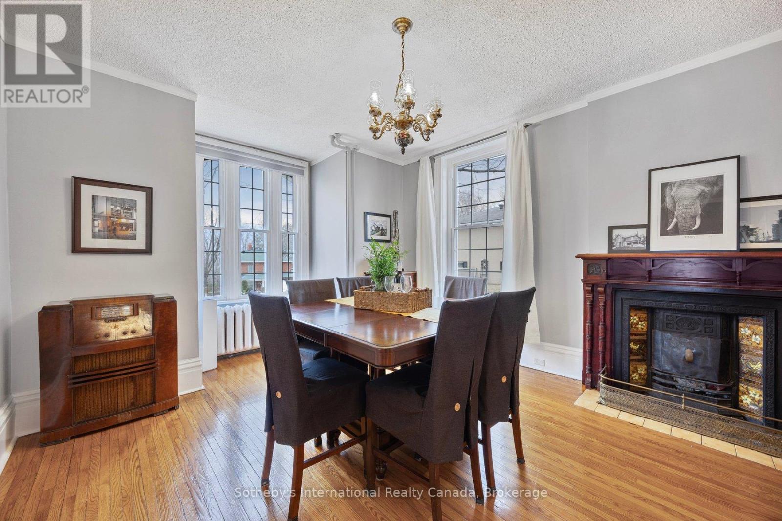 26 Robert Street E, Penetanguishene, Ontario  L9M 1K7 - Photo 13 - S12134452