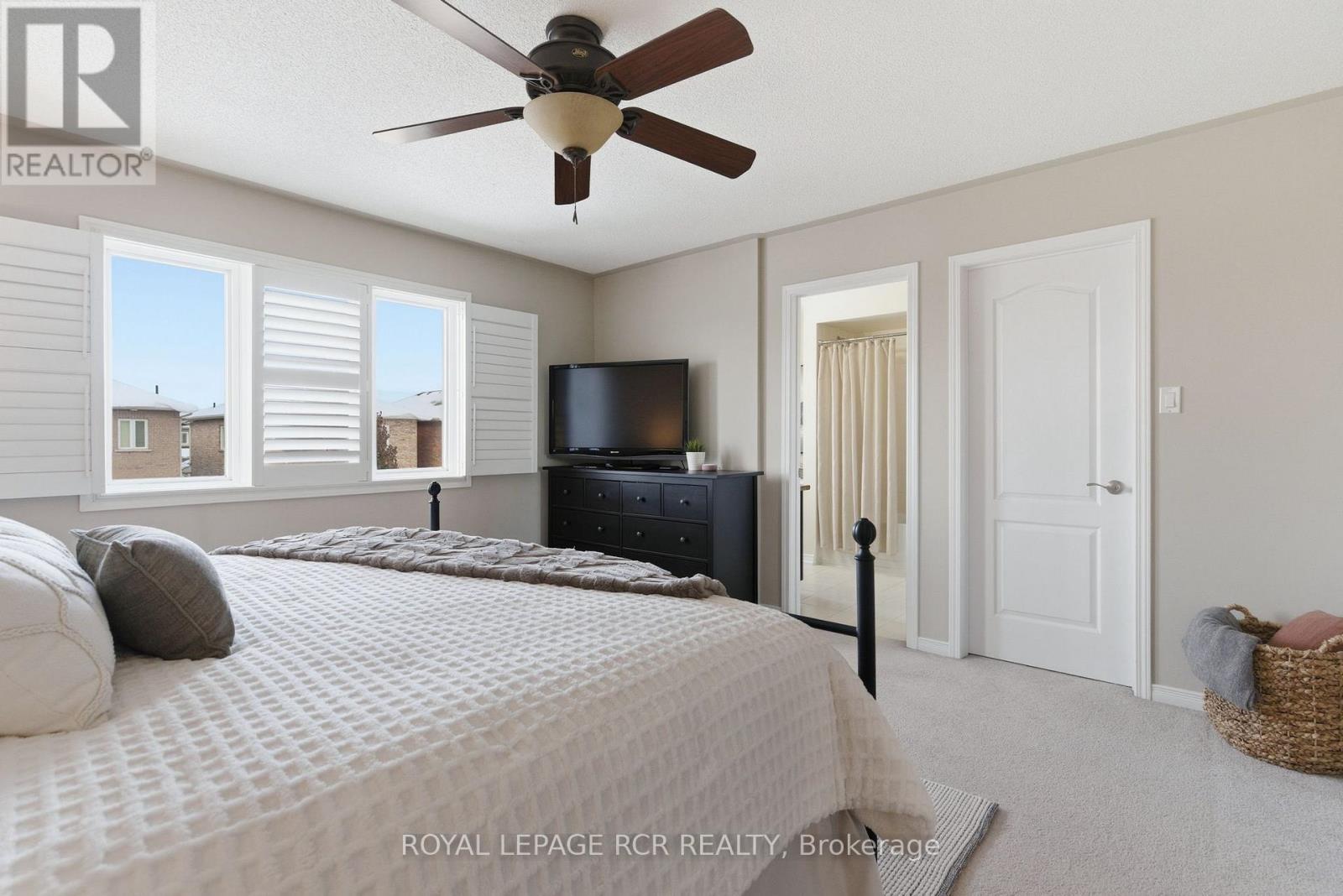 189 Richardson Crescent, Bradford West Gwillimbury (Bradford), Ontario  L3Z 0N5 - Photo 21 - N12538844