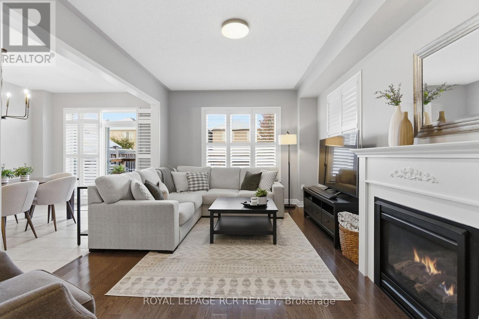 189 Richardson Crescent, Bradford West Gwillimbury (Bradford), Ontario  L3Z 0N5 - Photo 9 - N12538844