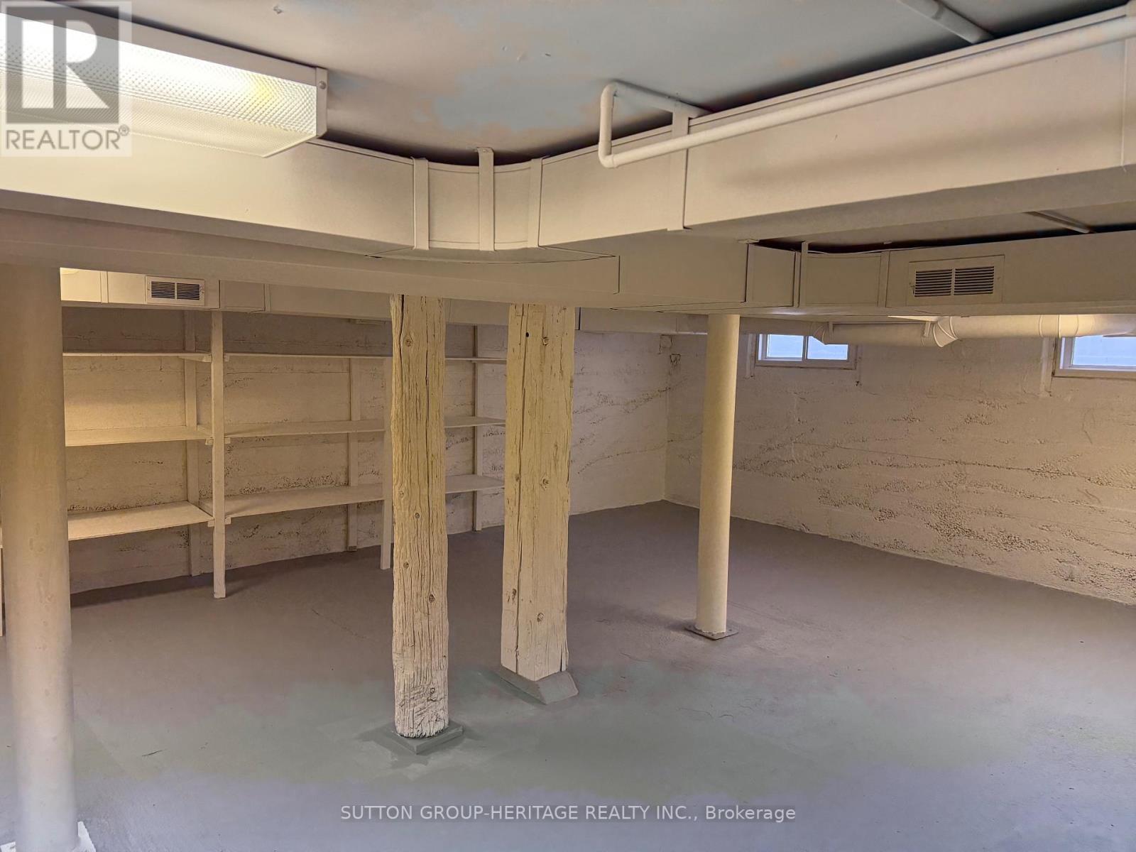 6198 Main Street, Whitchurch-Stouffville, Ontario  L4A 1T3 - Photo 11 - N12538864