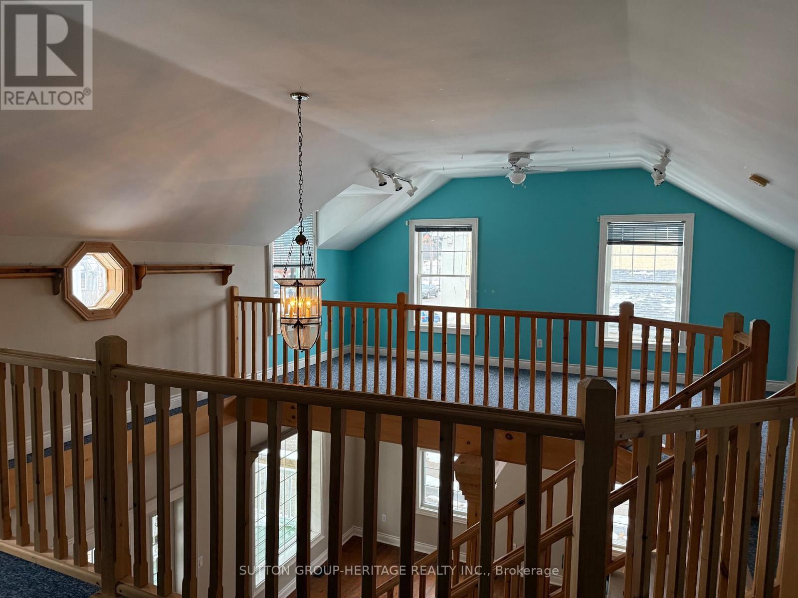 6198 Main Street, Whitchurch-Stouffville, Ontario  L4A 1T3 - Photo 8 - N12538864