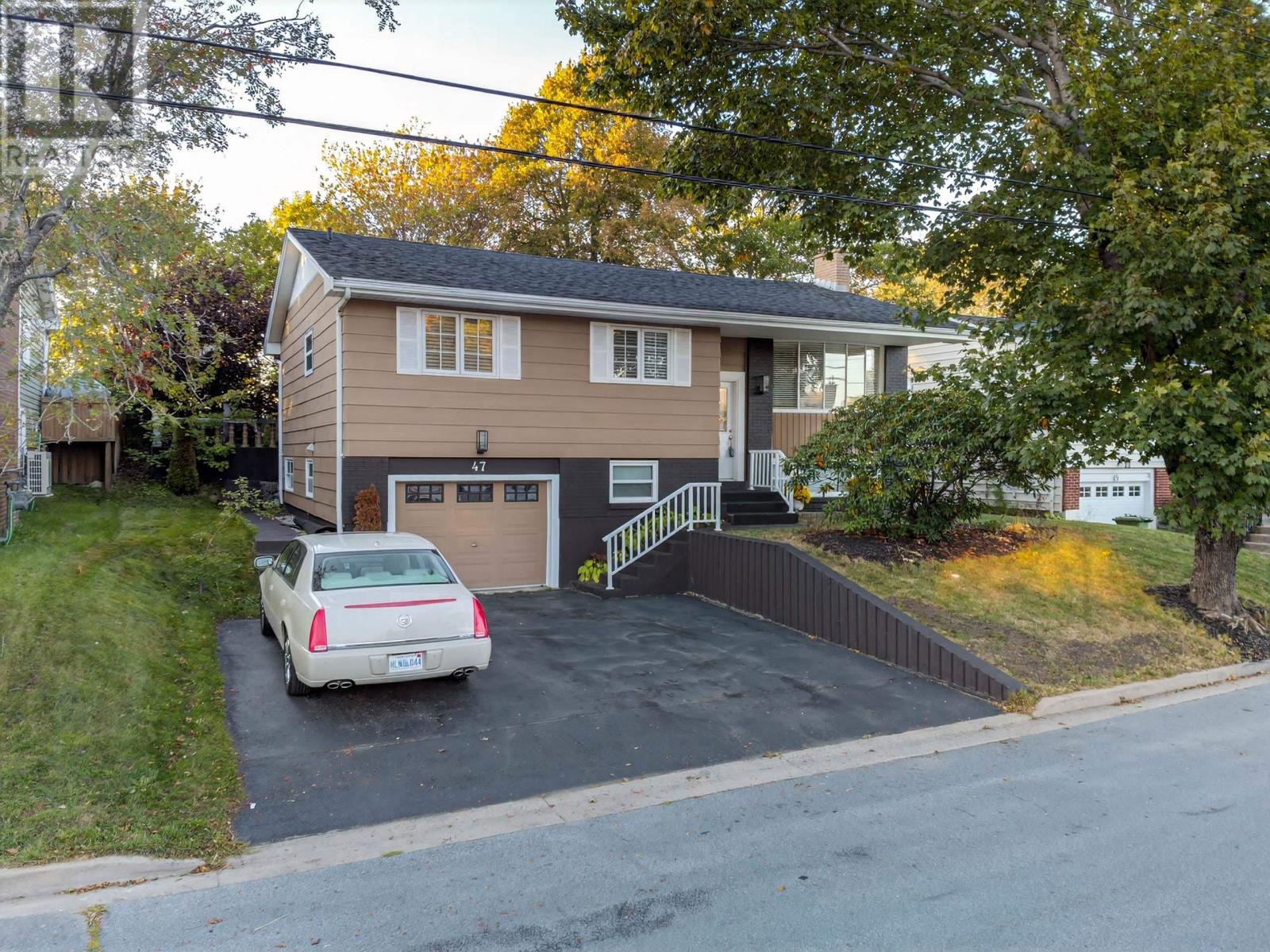 47 Kingston Crescent, Dartmouth, Nova Scotia