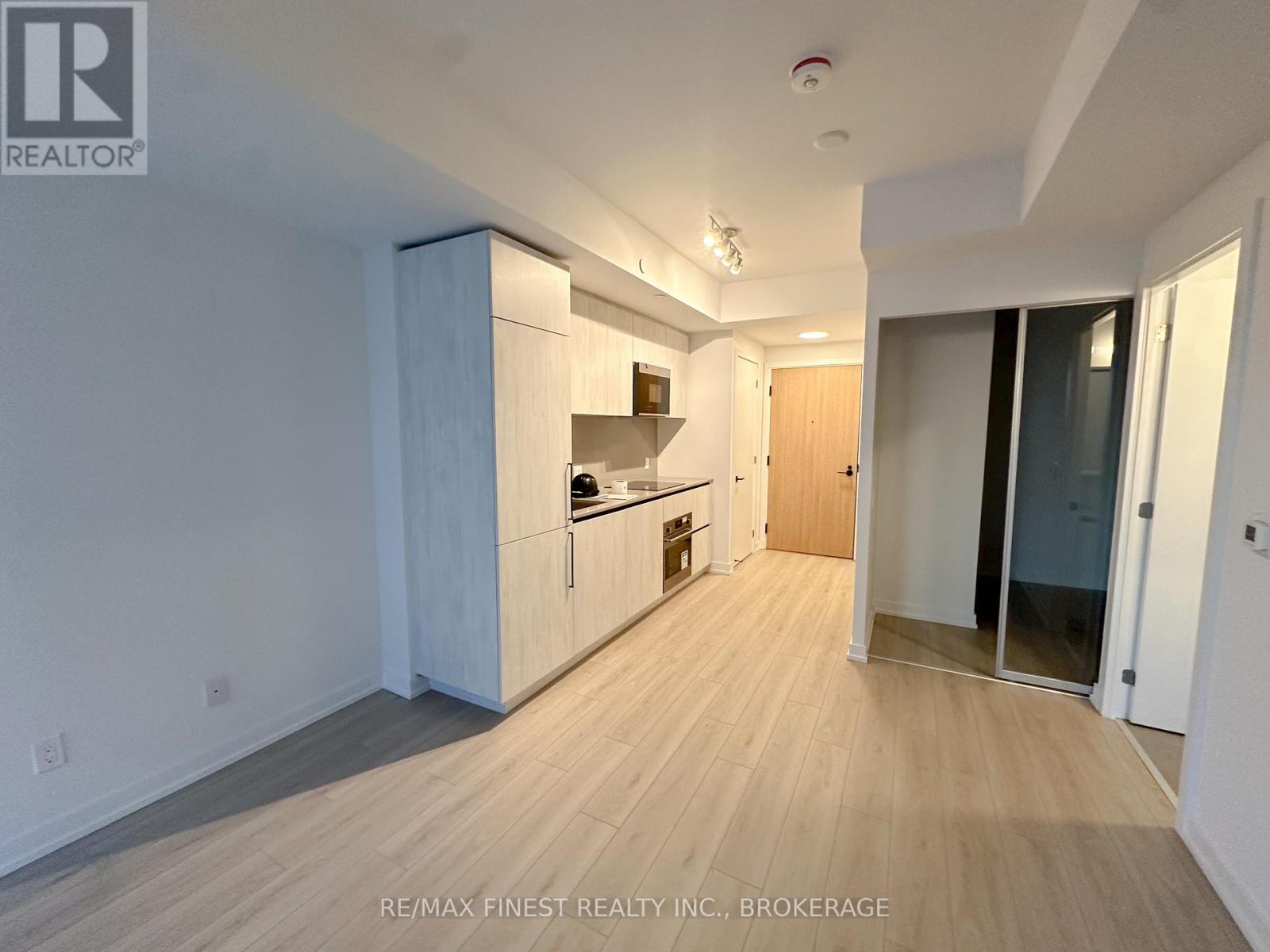 204 - 35 Parliament Street, Toronto, Ontario M5A 2Y2 - Photo 11 - C12538986