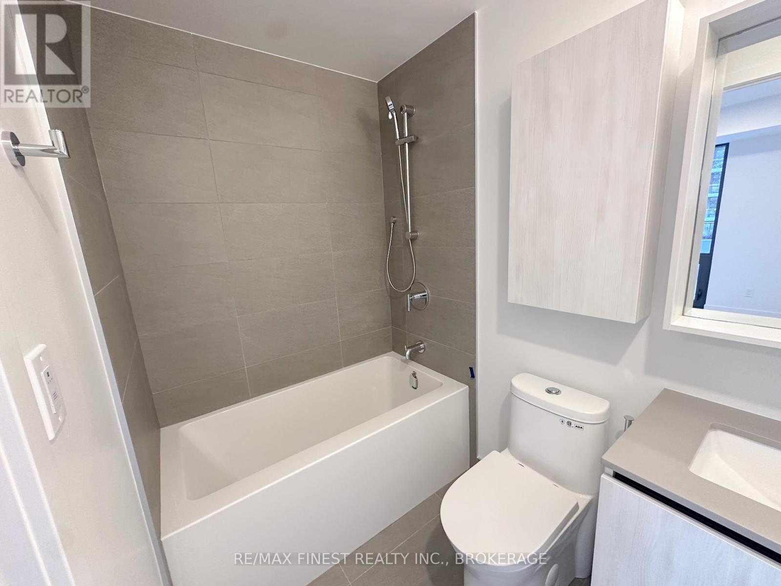 204 - 35 Parliament Street, Toronto, Ontario M5A 2Y2 - Photo 23 - C12538986