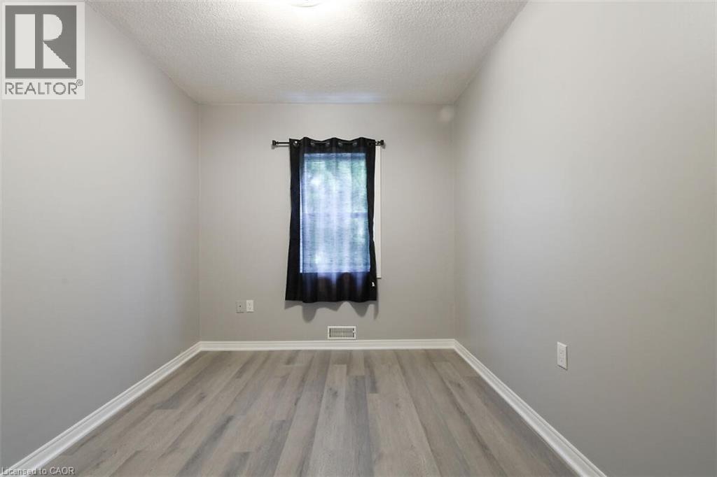 4353 Concord Avenue, Beamsville, Ontario  L0R 1B6 - Photo 14 - 40758213