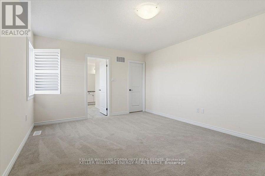 48 Golden Meadows Drive, Otonabee-South Monaghan, Ontario K9J 0K8 - Photo 27 - X12539066