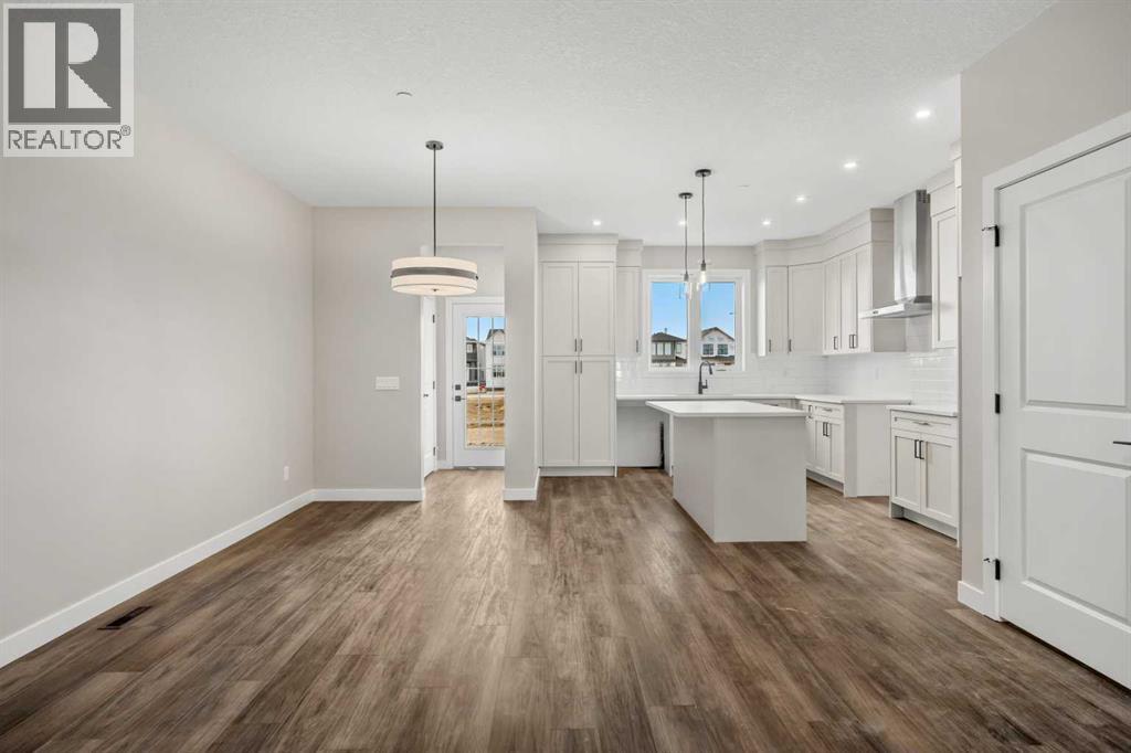 487 Hotchkiss Manor Se, Calgary, Alberta  T3S 0T2 - Photo 9 - A2269413