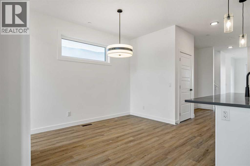 497 Hotchkiss Drive Se, Calgary, Alberta  T3S 0N6 - Photo 5 - A2269869