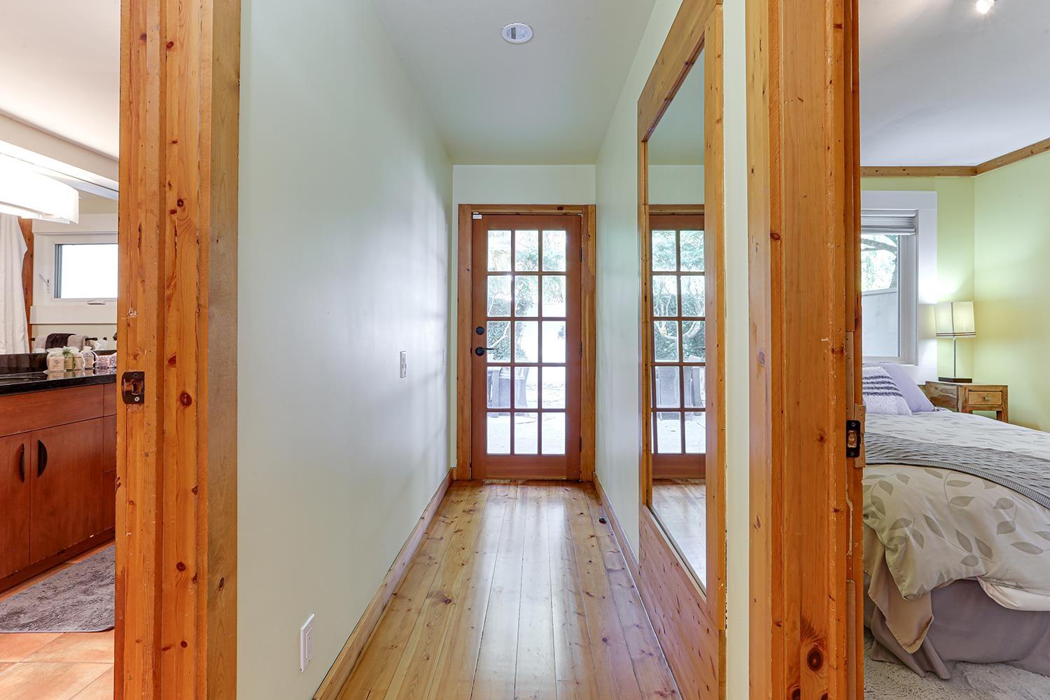 16124 9 Avenue, Surrey, British Columbia  V4A 1A6 - Photo 22 - R3066520